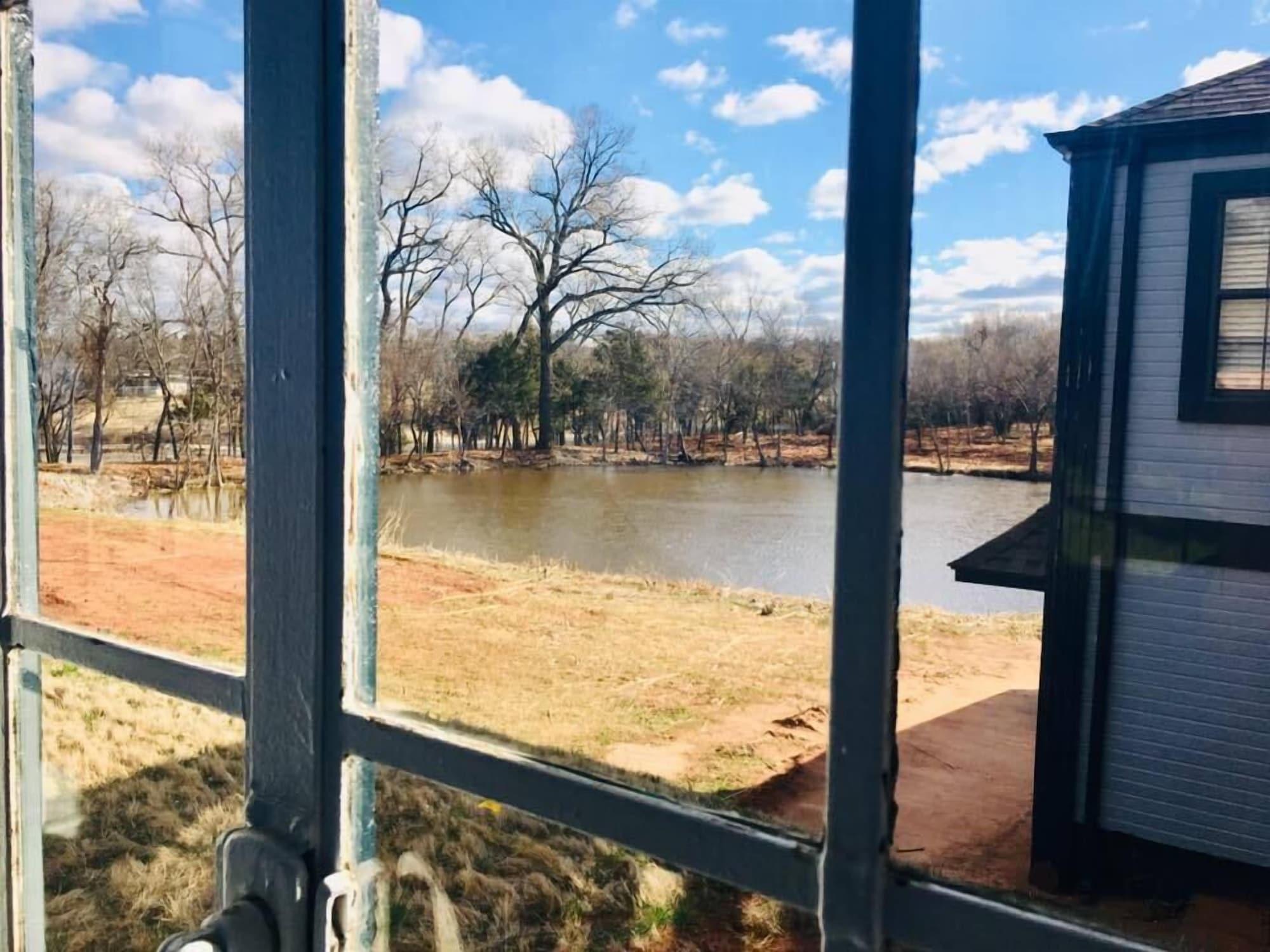 The Monastery At Forest 3* Oklahoma City